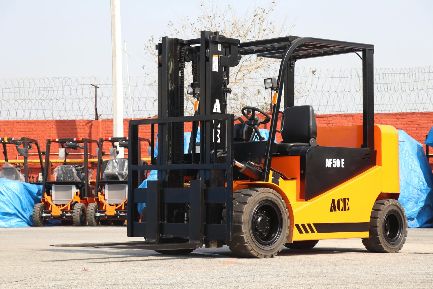 FORKLIFT 5 TON